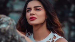 Aashka Goradia Success Story